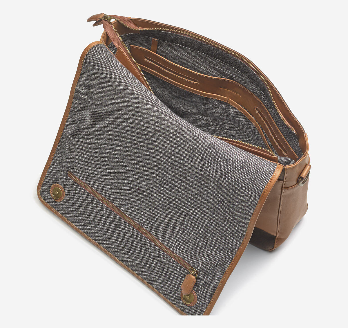 Men's Rhodes Messenger Bag - Johnston Murphy